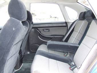 2001 Subaru Legacy B4 Pictures