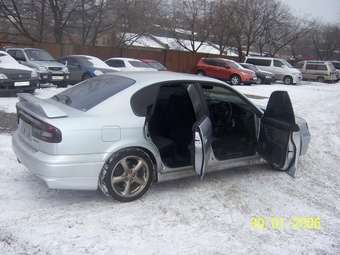 2001 Subaru Legacy B4 Pictures