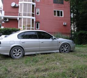 2001 Subaru Legacy B4 Pictures