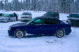 2001 Subaru Legacy B4 Pictures