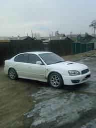 2001 Subaru Legacy B4 Pictures