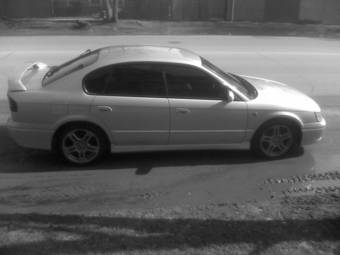 2001 Subaru Legacy B4 Photos