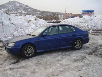 2001 Subaru Legacy B4 Pictures