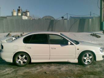 2001 Subaru Legacy B4 Pictures