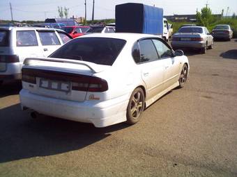 2001 Subaru Legacy B4 Pictures