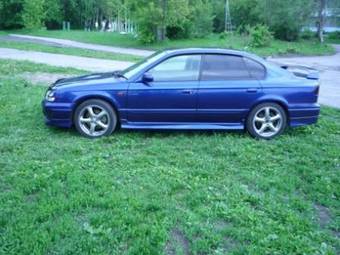 2001 Subaru Legacy B4 Photos