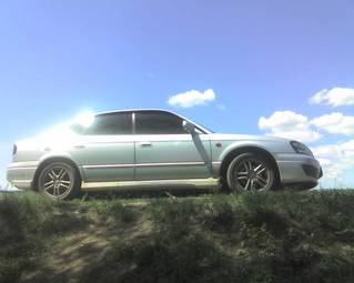 2001 Subaru Legacy B4 Photos