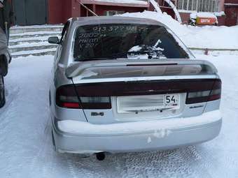 2002 Subaru Legacy B4 Pictures
