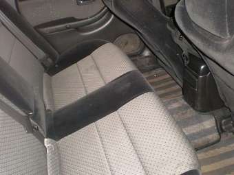 2002 Subaru Legacy B4 Pics