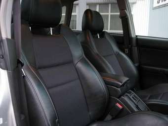 2002 Subaru Legacy B4 Pictures
