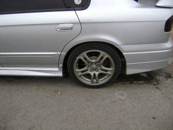 2002 Subaru Legacy B4 Pictures