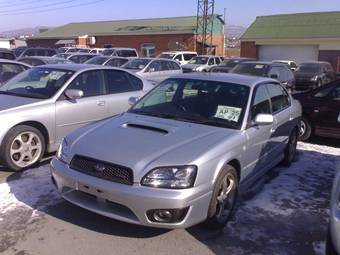 2002 Subaru Legacy B4 Pictures