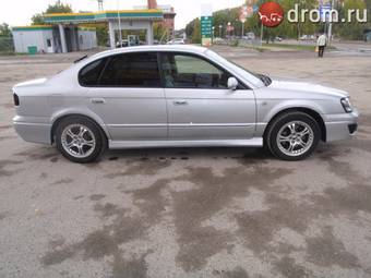 2002 Subaru Legacy B4 Images