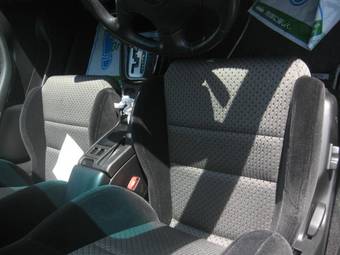 2002 Subaru Legacy B4 Pictures