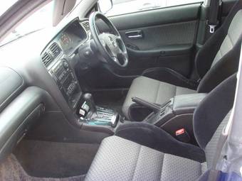 2002 Subaru Legacy B4 Pictures