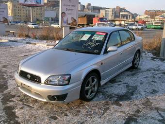 2002 Subaru Legacy B4 Pictures