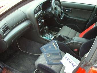 2002 Subaru Legacy B4 Pictures