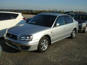 2002 Subaru Legacy B4 Pictures