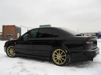 2002 Subaru Legacy B4 Pictures