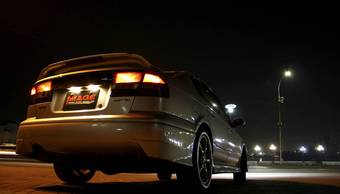 2002 Subaru Legacy B4 Pictures