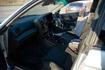 2002 Subaru Legacy B4 Images