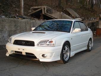 2002 Subaru Legacy B4 Pictures