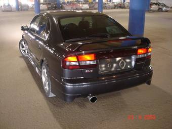 2002 Subaru Legacy B4 Pictures