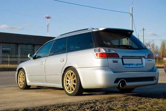 2002 Subaru Legacy B4 Pictures