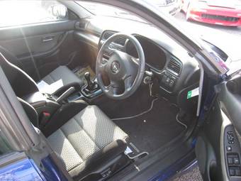 2002 Subaru Legacy B4 Pictures