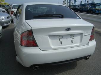 2003 Subaru Legacy B4 Pictures