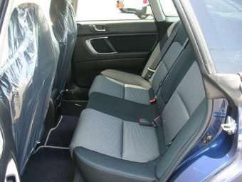 2003 Subaru Legacy B4 Pictures