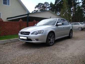 2003 Subaru Legacy B4 Pictures