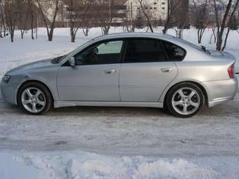 2003 Subaru Legacy B4 Pictures