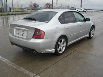 2003 Subaru Legacy B4 Pictures