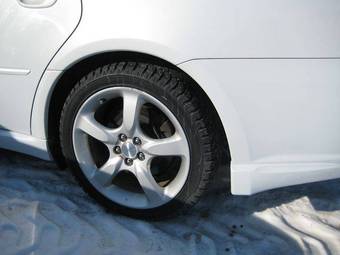 2003 Subaru Legacy B4 Photos