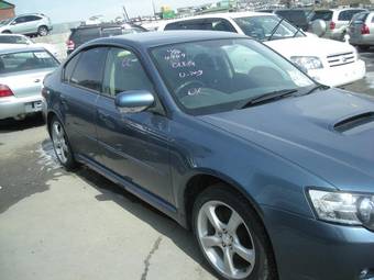 2003 Subaru Legacy B4 Pictures