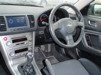 2003 Subaru Legacy B4 Pictures