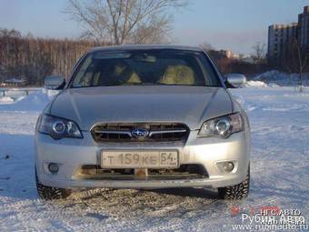 2003 Subaru Legacy B4 Pictures