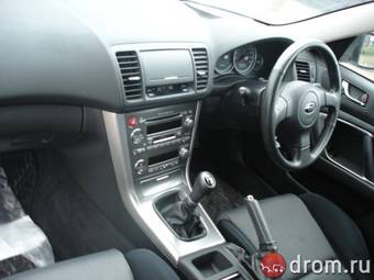 2003 Subaru Legacy B4 Pictures