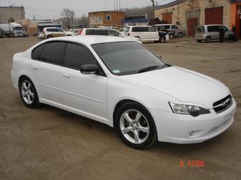 2003 Subaru Legacy B4 Pictures