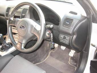 2003 Subaru Legacy B4 Pictures