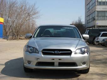 2003 Subaru Legacy B4 Pictures