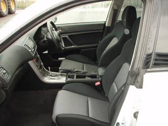 2003 Subaru Legacy B4 Pictures