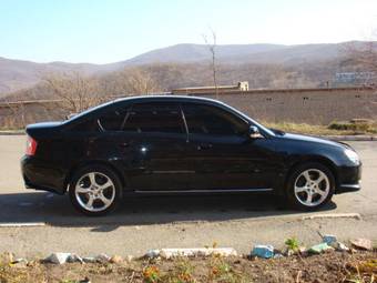 2003 Subaru Legacy B4 Pics