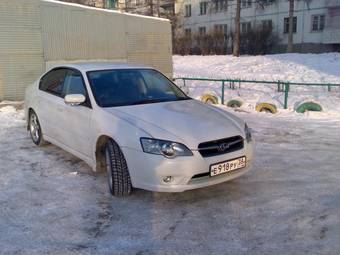 2003 Subaru Legacy B4 Pictures