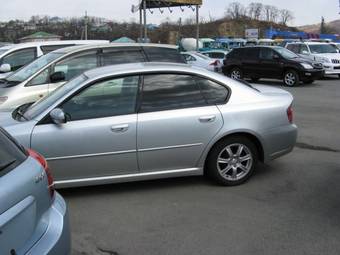 2003 Subaru Legacy B4 Pictures
