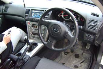 2003 Subaru Legacy B4 Photos