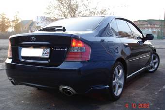 2003 Subaru Legacy B4 Pictures