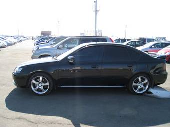 2003 Subaru Legacy B4 Pictures