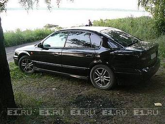 2003 Subaru Legacy B4 Pictures